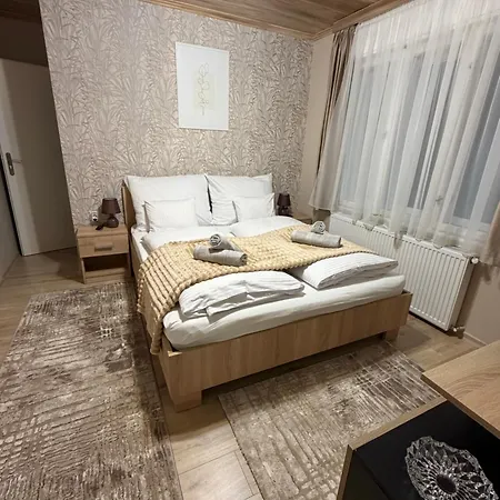 Csend Liget Apartamento