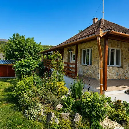 Csend Liget Apartamento Parádsasvár